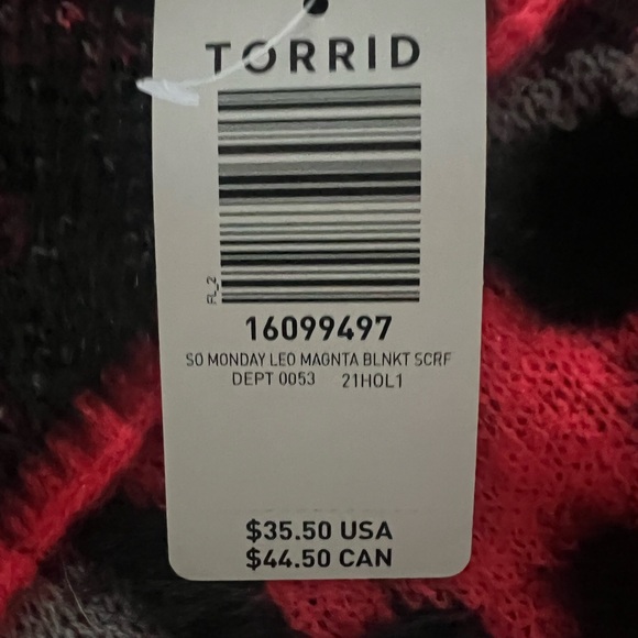 NWT womens pink leopard print Torrid scarf - Picture 2 of 2